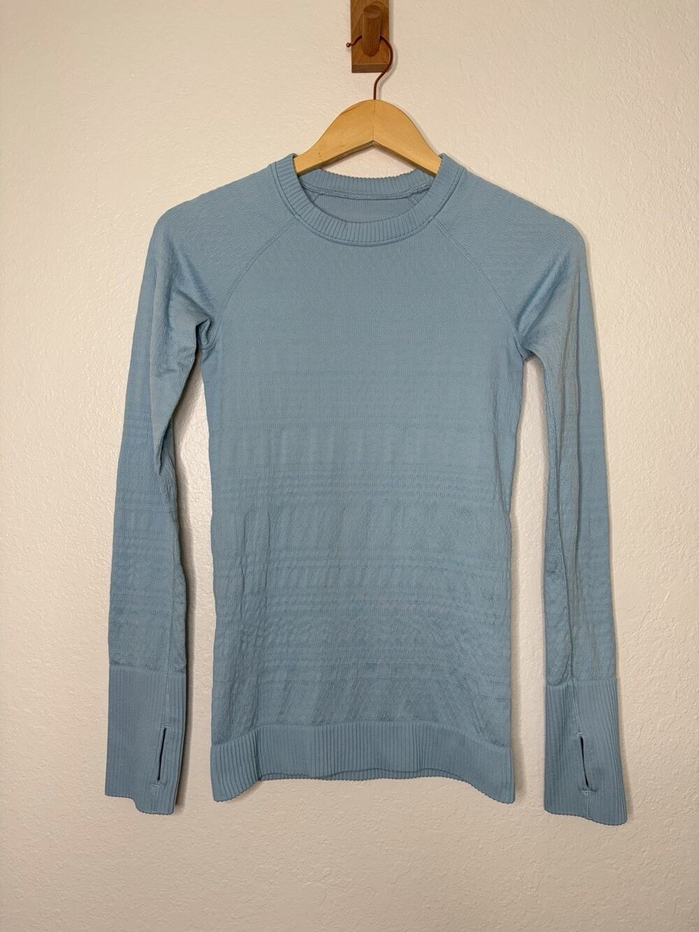 Lululemon Rest Less Pullover Long Sleeve in Blue Textured Size 4 Athletic